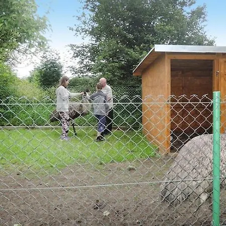 Beautiful With A Fenced Yard, Holiday home